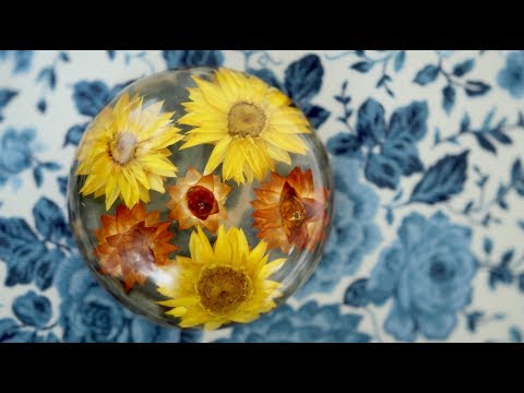 EASY DIY! Dried Flowers in Resin!  🌼🌿// Garden Answer