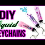 DIY Liquid Keychains! Glitter Liquid Keychain DIYs!